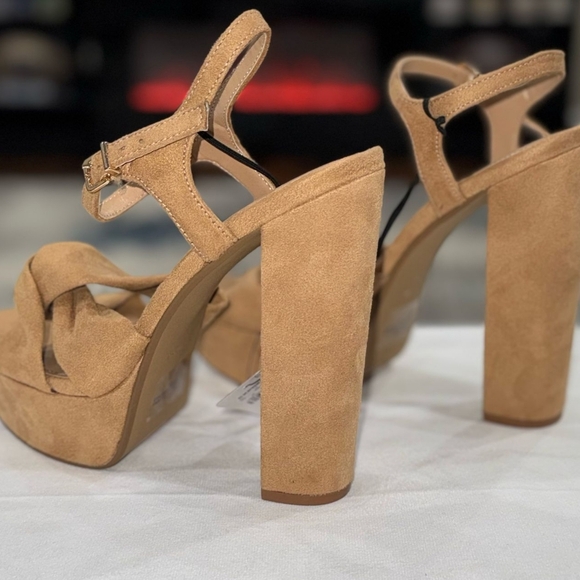 Express Faux Suede Twist Strap Platform Heeled Sandals Size 9 $88 NWT - Picture 5 of 8